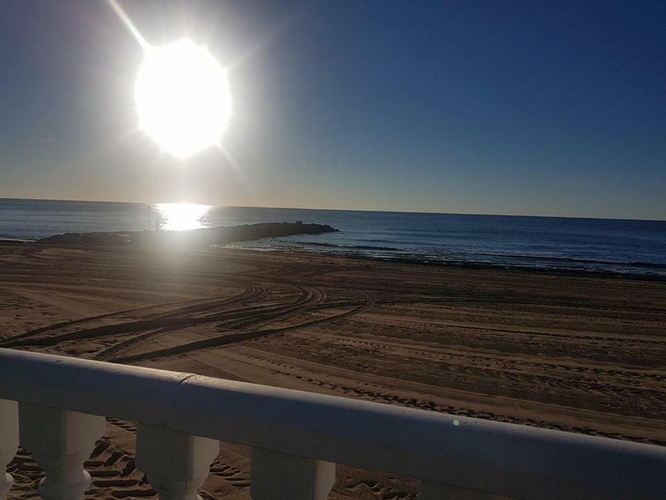 Vip, First Line,Sea View, Beach Apartman Torrevieja Kültér fotó