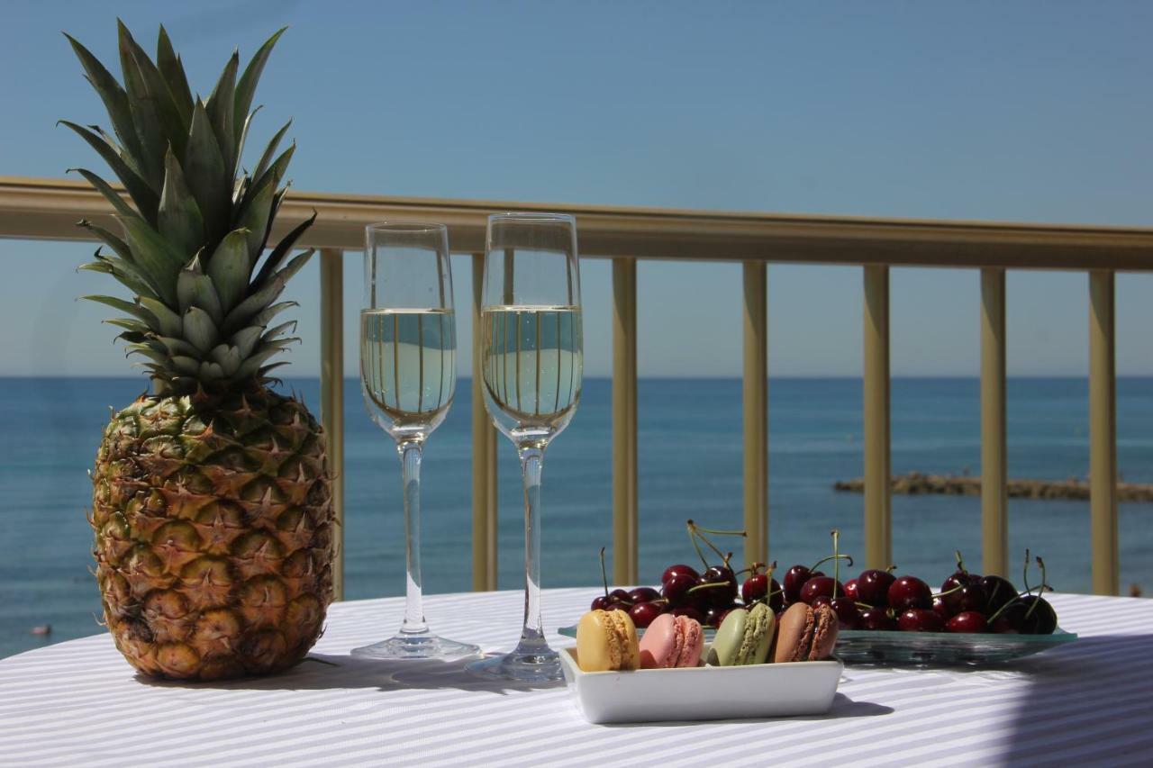 Vip, First Line,Sea View, Beach Apartman Torrevieja Kültér fotó
